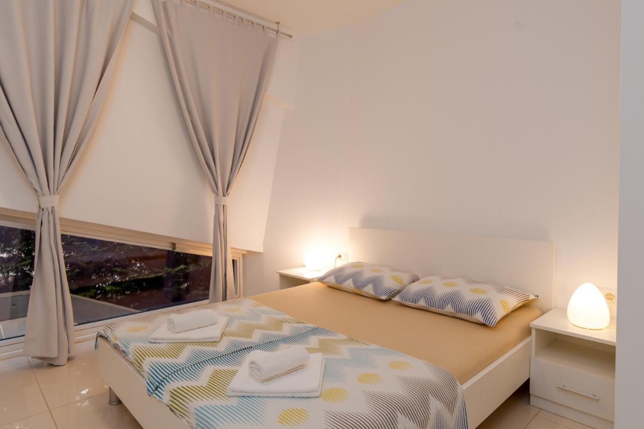 Vila Tina In Pula, Istrien ميدولين المظهر الخارجي الصورة
